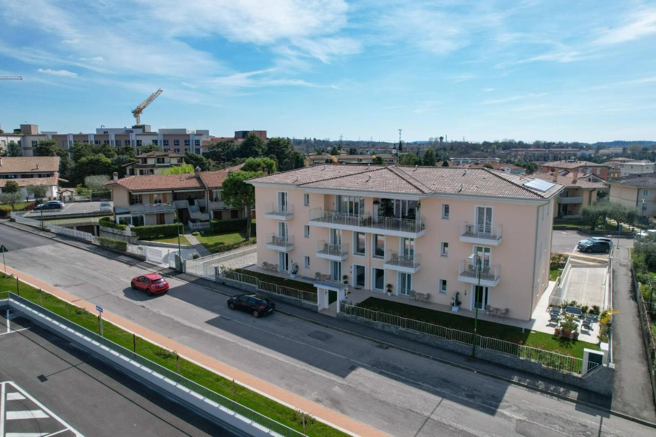 Hotel Ranalli Palace Peschiera del Garda Exterior foto