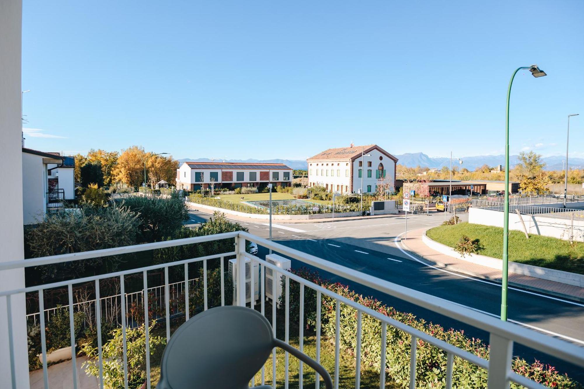 Hotel Ranalli Palace Peschiera del Garda Exterior foto